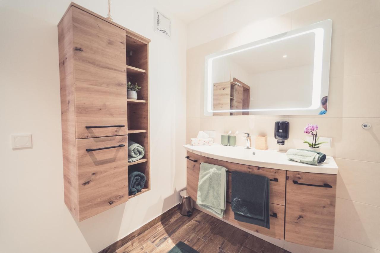 Apartments Z'Haus ซังคท์กิลเกอ ภายนอก รูปภาพ