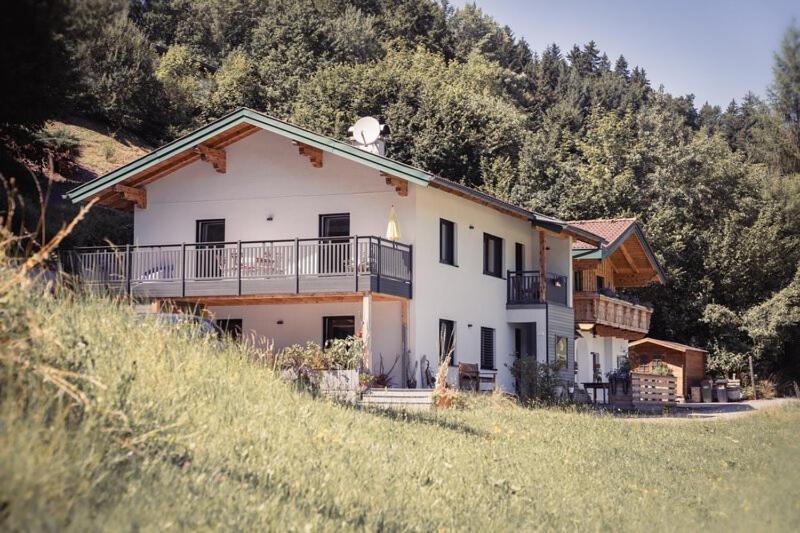 Apartments Z'Haus ซังคท์กิลเกอ ภายนอก รูปภาพ